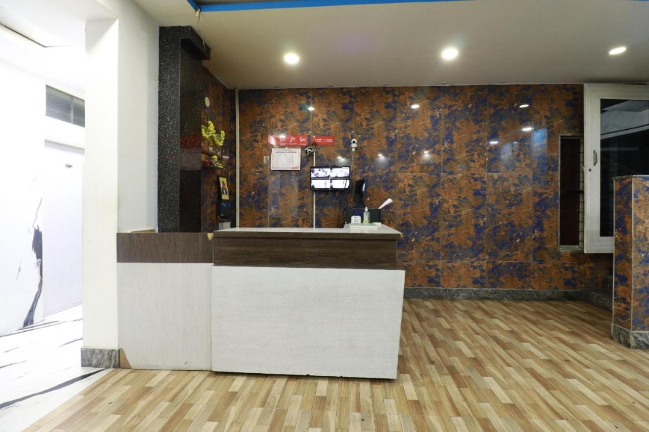 Hotel Abhimani Inn Bangalore Esterno foto